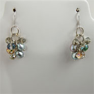Silver grey pearl and crystals earrring
