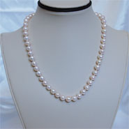 10 mm, 18″, Peach, heart clasp