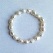 baroque pearl (8 mm, white)