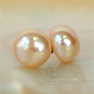 12.5-13 mm PEARL STUD (peach)