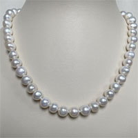 9mm 18" white pearl necklace w/sterling silver clasp