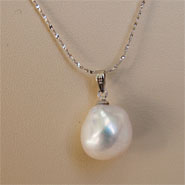 12X15mm baroque pearl pendant (W)