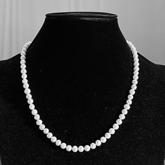 8 mm, 22 ", white, magnetic clasp