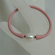 SILICONE RUBBER BRACELETS WITH 11MM PEARL