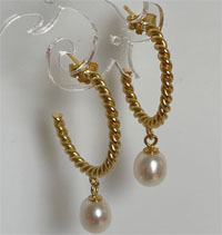 7mm cultured white pearl with sterling silver twist hoop - yellow
