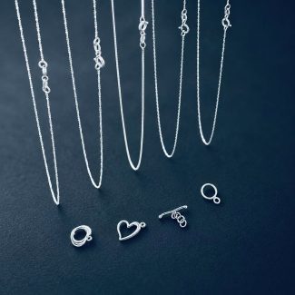 Chains & Accessories